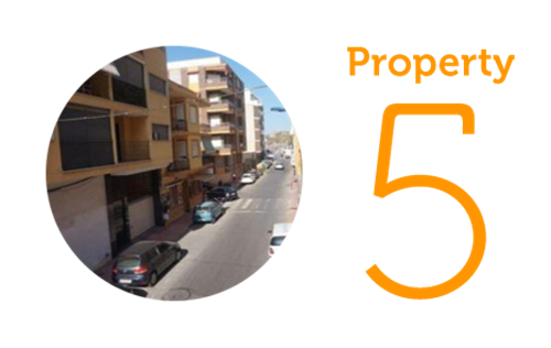 Property 5: Two-bedroom apartment in centre Torrevieja