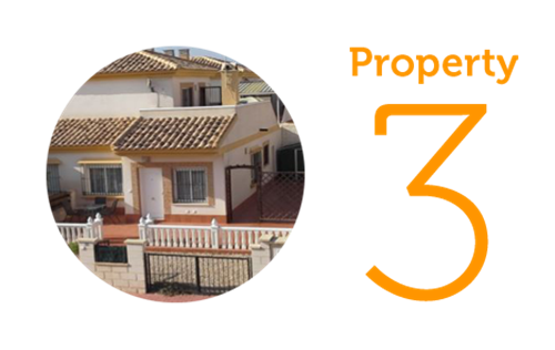 Property 3: Three-bedroom villa in Sucina