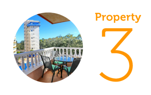 Property 3: Two-bedroom apartment in Guardamar new town