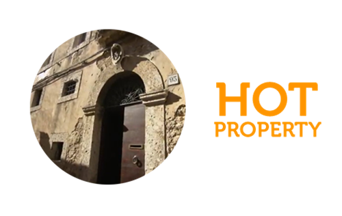 Hot Property Ten-bed house in Arpino