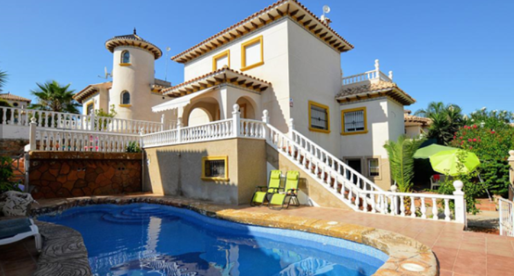 Villa in La Zenia