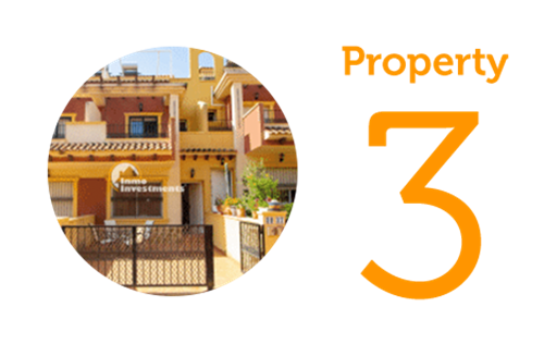 Property 3 Three-bed House in Los Dolses