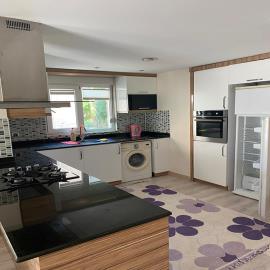 fully-fitted-kitchen