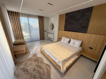 double-size-bedroom-with-access-to-outside-space