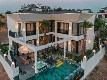 Luxury-Detached-Smart-Home-in-Altinkum