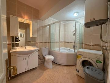 large-family-bathroom