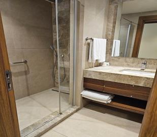 one-fully-tiled-bathroom