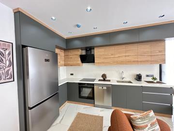 modern-fitted-kitchen