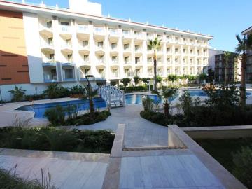 lovely-communal-pool-area