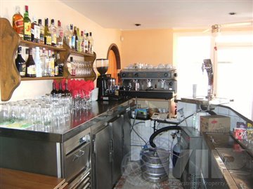 vip6013-commercial-property-for-sale-in-mojac