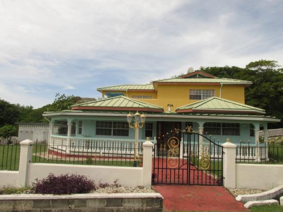 Image No.1-4 Bed House/Villa for sale