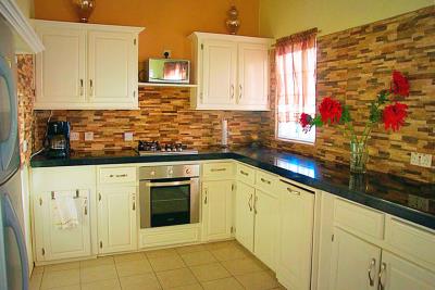 St-Lucia-Homes---Cap-Estate-Villa---Kitchen