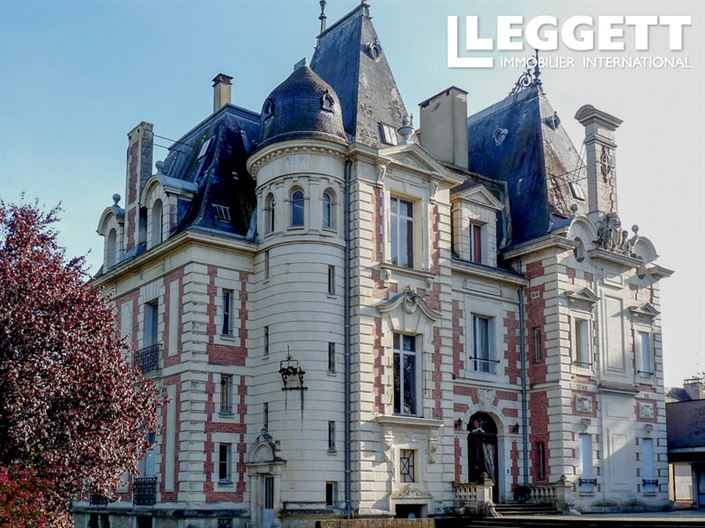 Image No.1-25 Bed Chateaux for sale