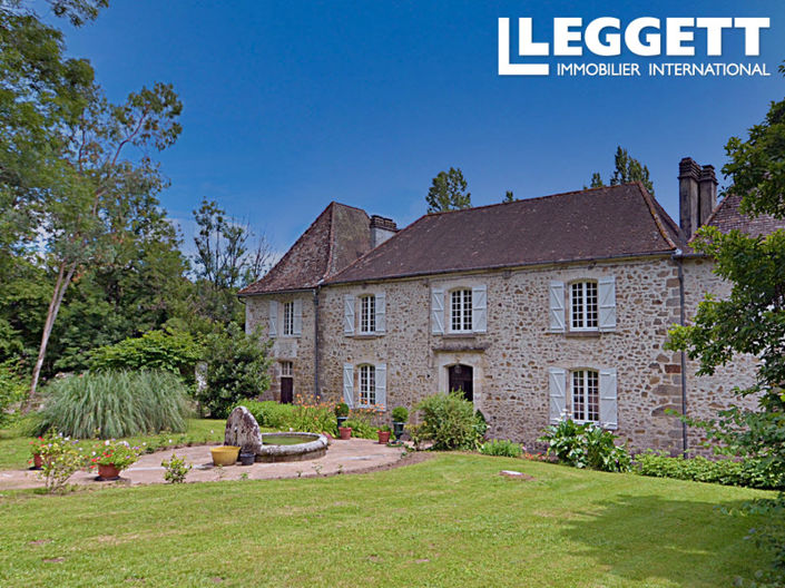 Image No.1-5 Bed Chateaux for sale