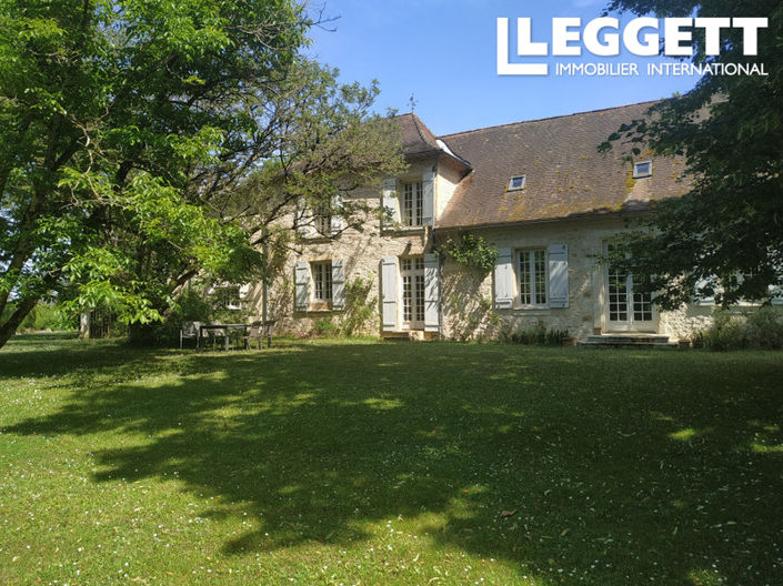 Image No.1-5 Bed Chateaux for sale