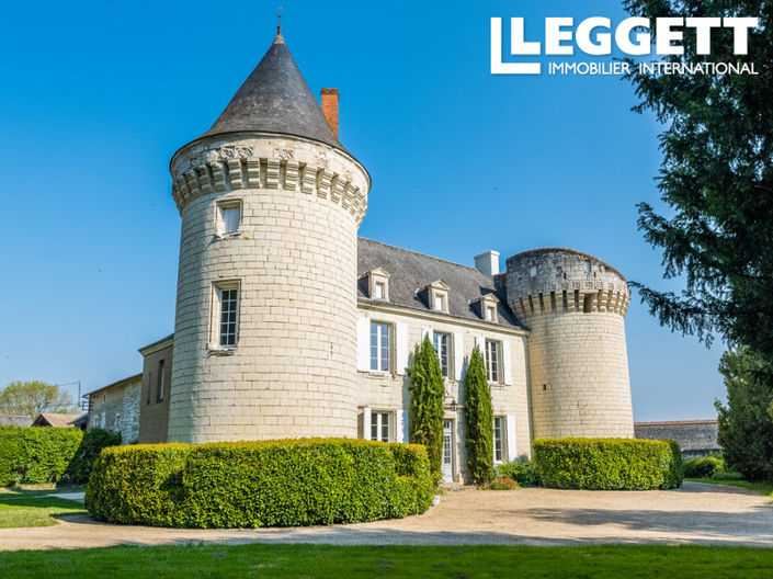 Image No.1-7 Bed Chateaux for sale