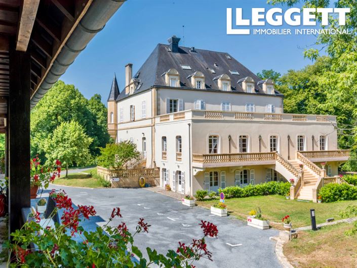 Image No.1-42 Bed Chateaux for sale