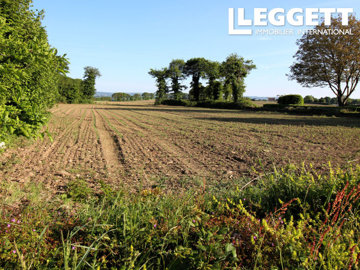 1 - Landeleau, Land