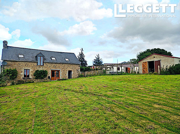 Image No.1-Maison de 4 chambres à vendre à Pont-Melvez