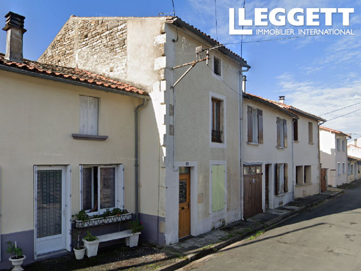 Image No.1-Maison de 3 chambres à vendre à Chef-Boutonne