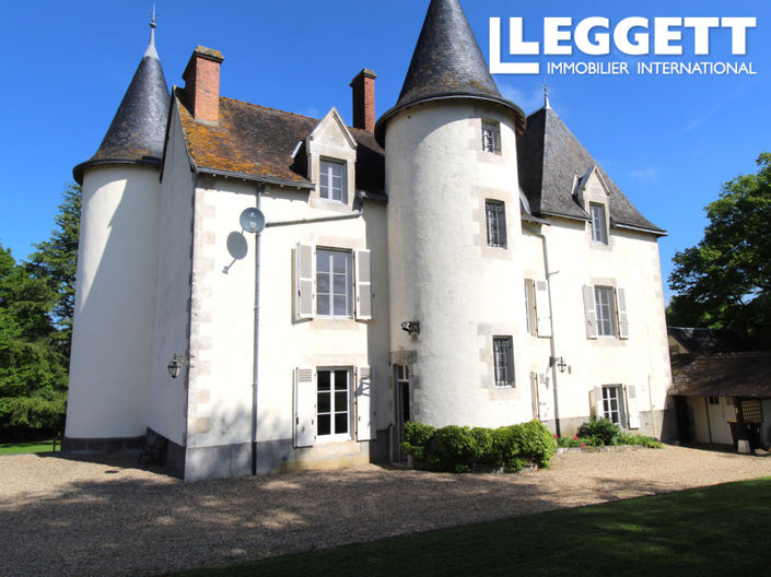 Image No.1-8 Bed Chateaux for sale