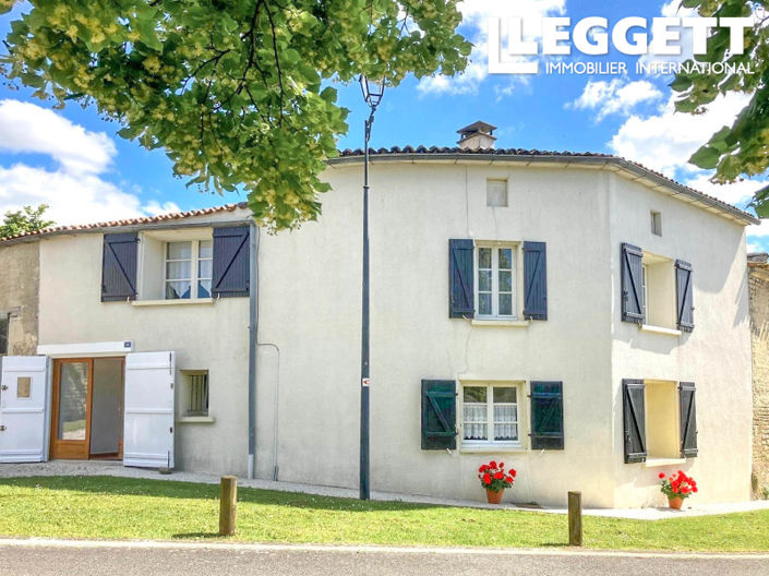 Image No.1-Maison de 2 chambres à vendre à Charente