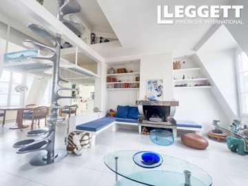 1 - Paris, Apartment