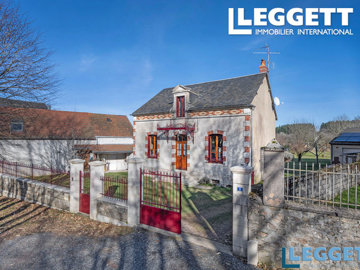 1 - Ouroux-en-Morvan, House