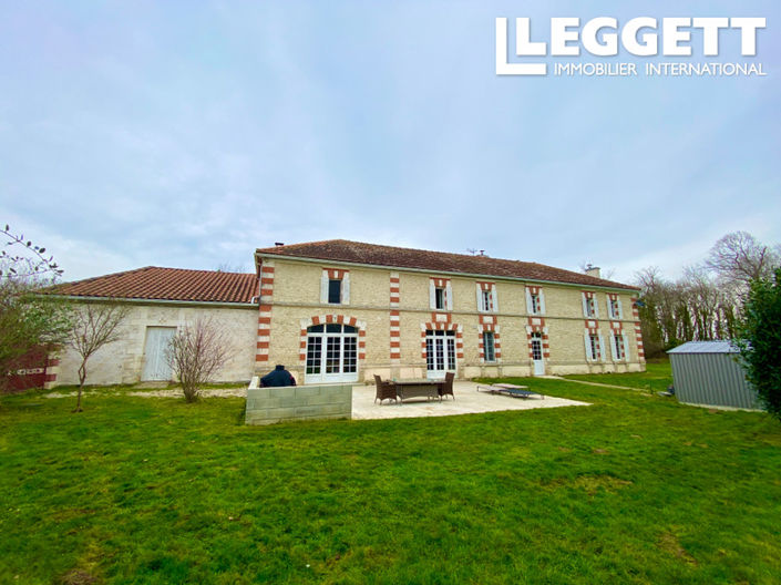 Image No.1-Maison de 8 chambres à vendre à Mérignac