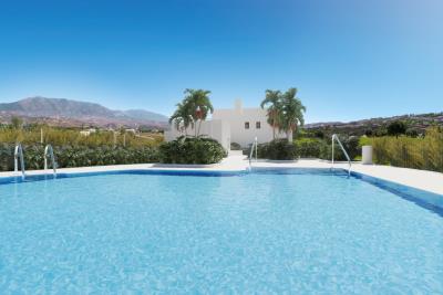 A3_The-Meadows-townhouses-La-Cala-Golf-pool_Nov-24_2