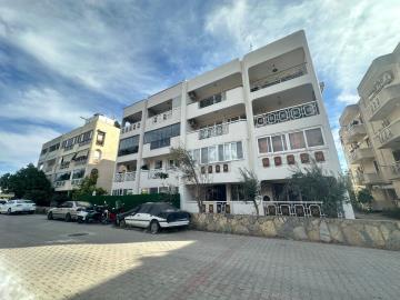 1 - Çalis, Apartment