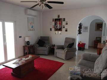 villa-coral-resale-villa-for-sale-in-arboleas