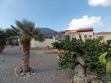 villa-coral-resale-villa-for-sale-in-arboleas