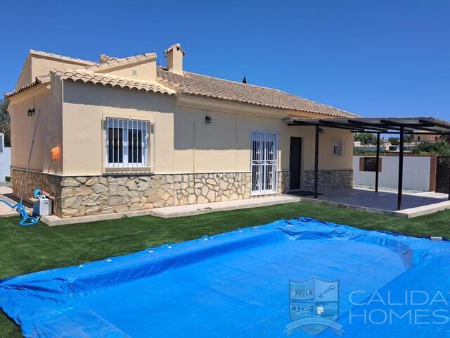 Image No.1-3 Bed Villa for sale