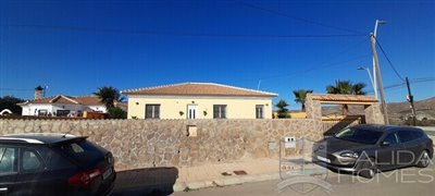 villa-juan-resale-villa-for-sale-in-arboleas-