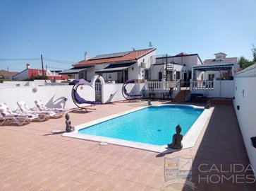 villa-luxo-resale-villa-for-sale-in-arboleas-