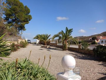 villa-levante--resale-villa-for-sale-in-arbol