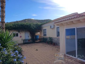 casa-castilla-resale-villa-for-sale-in-arbole