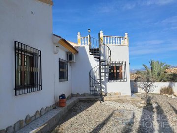 villa-mimosa-resale-villa-for-sale-in-arbolea