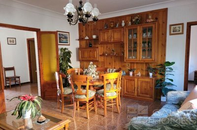 villa-carrie-resale-villa-for-sale-in-los-mar