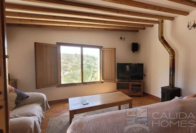 cortijo-taberno-detached-character-house-for-