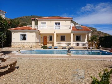 villa-charm-resale-villa-for-sale-in-arboleas