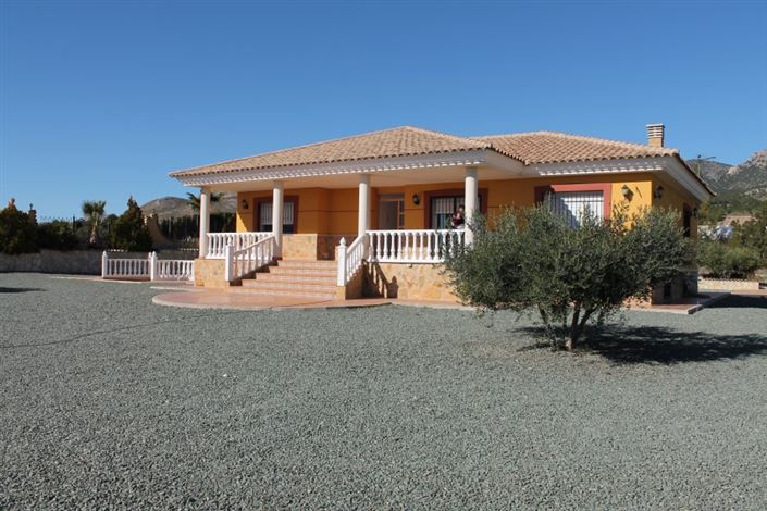 Image No.1-4 Bed Villa for sale