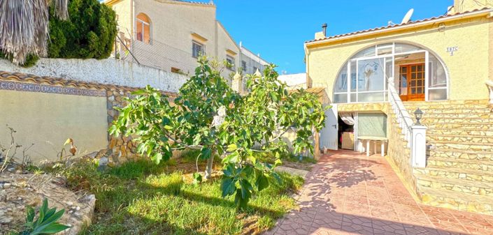 Image No.1-Maison de ville de 2 chambres à vendre à Torrevieja