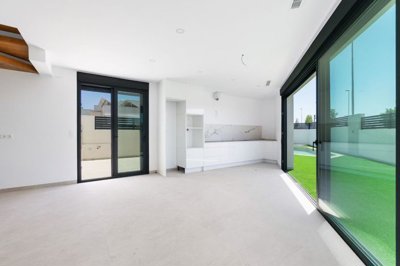 propertyimage1zgxtpsxjm20241030074644