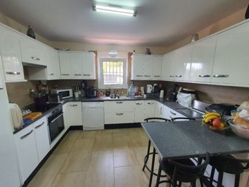 propertyimage1mgvlvkb9u20240514115114