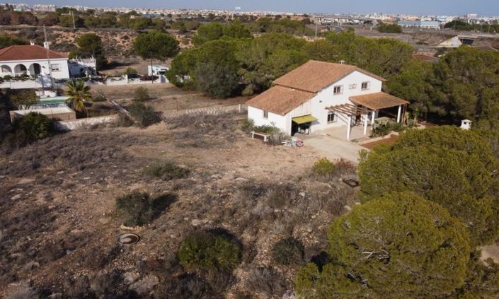 Image No.1-Villa de 3 chambres à vendre à Orihuela Costa