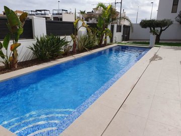 propertyimage1tve7u4qqn20241026063242