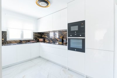 propertyimage1fkvvyoqc720241106061221