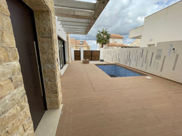 propertyimage1g18yvecj120241112061638